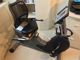 Lifecore Fitness Exercise Bike