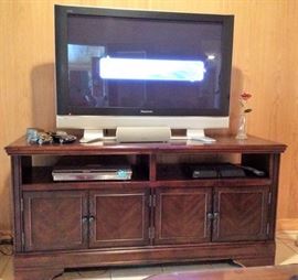 TV Stand/Panasonic Viera with Surrounding