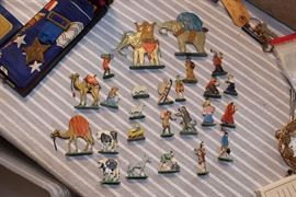 Metal nativity set