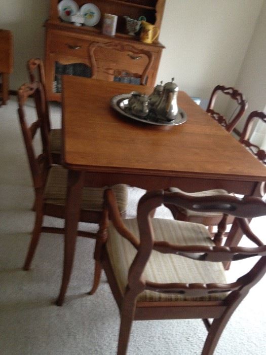 dining set with 4 side and 2 arm chairs with pads