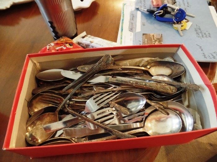 Various vintage silverware