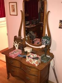 Antique oak vanity 