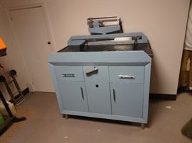 1950's medical Baby scale