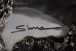 Sima Abraham initiated her career as a designer and decorator with D’Argenta since its creation in 1980.