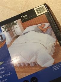 blow up mattress...not an Aero Bed, just the box is