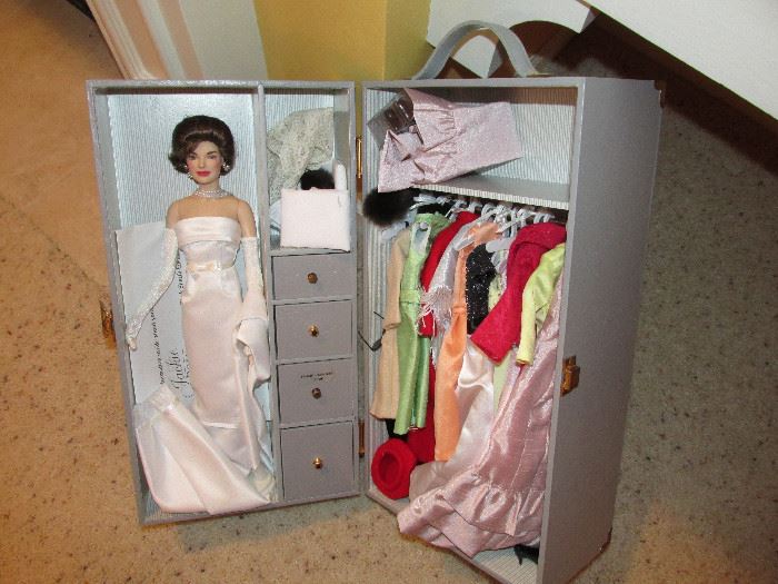 Jackie Kennedy doll and accessories 