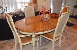 Contemporary Dining Table w/Six Chairs and 2 Leafs