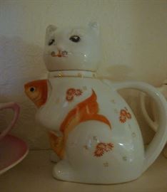 Cat Teapot
