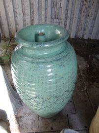 Water Fountain Pot