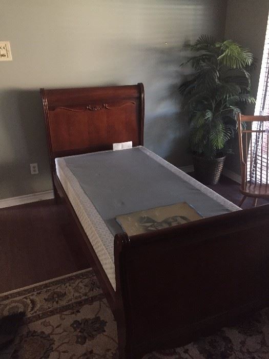 Girl's twin bed with matching desk.  Sold together or separately