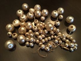 Loose Pearls 