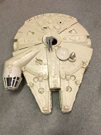 Vintage 1979 Star Wars Millennium Falcon