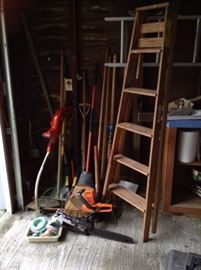 Yard and other tools