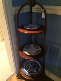 Three tier pie stand