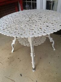 White 2-tiered patio table