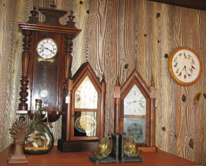 Nice collection of old clocks, Waterbury, Seth Thomas 