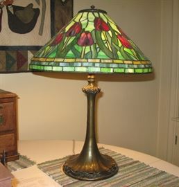 Tiffany lamp shade from the arts & craft era...  stunning 