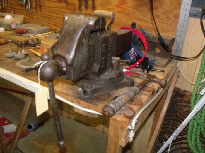 Rock Island vise