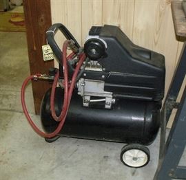 Air compressor