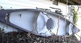 Mad River Explorer 16' canoe - lightly used