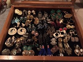 Costume Jewelry - earrings