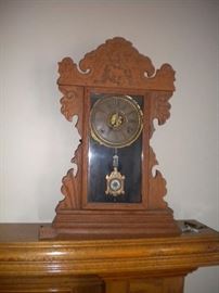 Antique clocks, vintage alarm clocks, cookoo clocks and more. Clock parts as well.