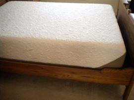 Serta icomfort genius full mattress and boxsprings