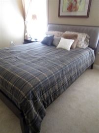 CRATE AND BARREL BEDROOM SET