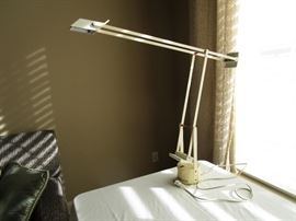 TIZZIO LAMP