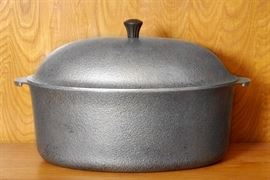 Club Cookware Oval Roaster - 22.50