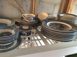 Currier & Ives dish set