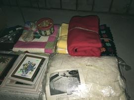 Quilts, spreads,pictures