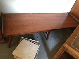 Scandinavian style wood grain looong coffee table