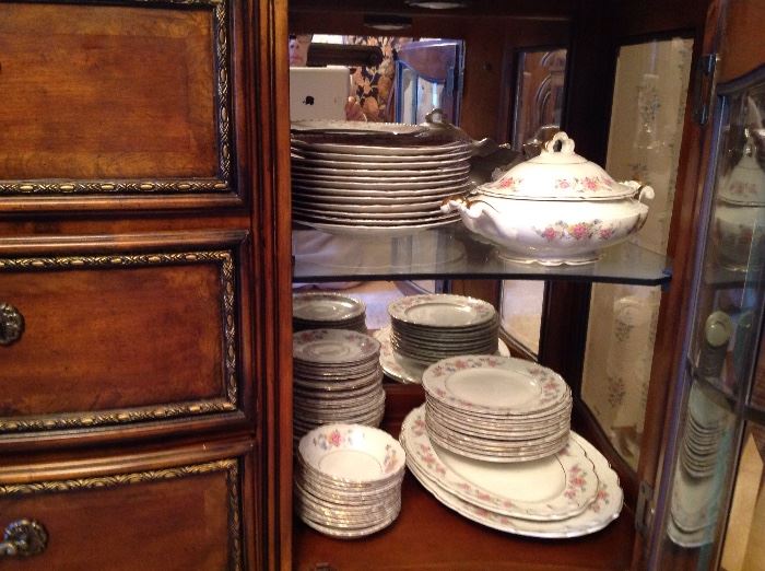 Gorgeous set of dishs marked "Governors Mansion"
