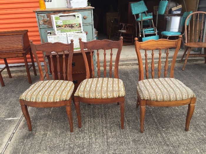 Oak chairs (have 4) with matching table