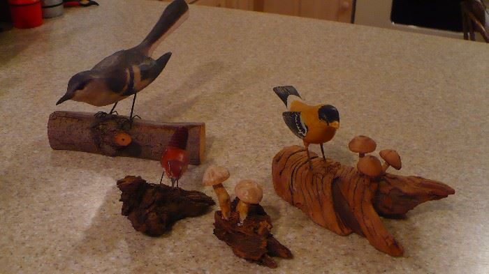 more Harry Meyer bird carvings and other carvers