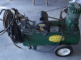 MMD015 Campbell Hausfeld 155 Volt Compressor
