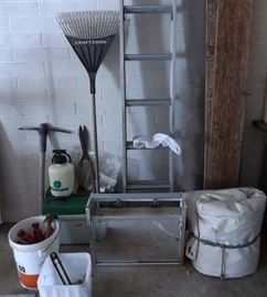 MMD030 Ladder, Scaffolding, Tarp, Cooler, Tools & More!
