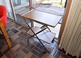SOLD--Lot #112, Vintage Bar / Tea Cart, $45