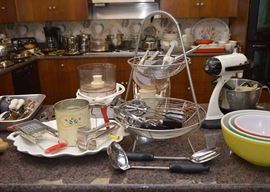 Kitchen Utensils & Accessories