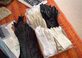Women's Gloves