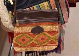 Women's Purses & Handbags