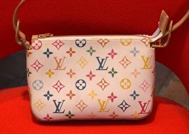 Women's Purses & Handbags