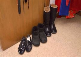 Women's Shoes & Boots (Sizes 6, 6.5, & 7)