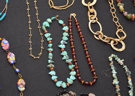 Women's Costume Jewelry