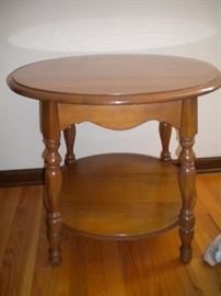 Solid wood coffee and end table- round and oval