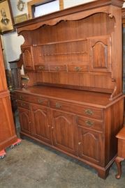 HENEKL HARRIS CHERRY HUTCH