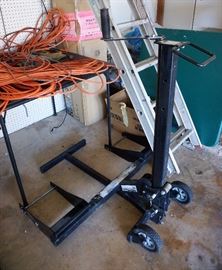 Riding mower stand