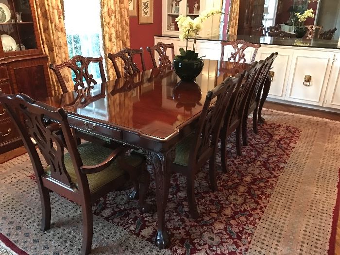 Henkel-Harris (Winchester, VA), Measurements: 6 1/2' Long with 2 leaves (each 2' wide).  8 Chairs . . . Gorgeous!