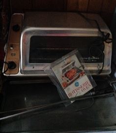 Over sized GE Rotisserie, with extras.